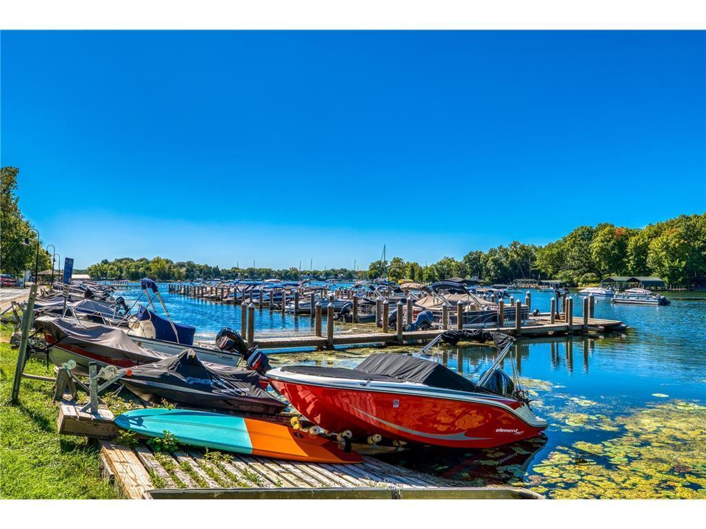 Deephaven Marina - Located just 1 block from the home