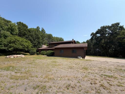 4325 Acorn Road, Burtrum, MN 56318
