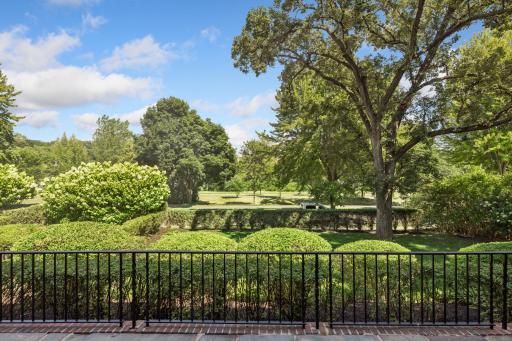 Front Patio View of Lake of the Isles
