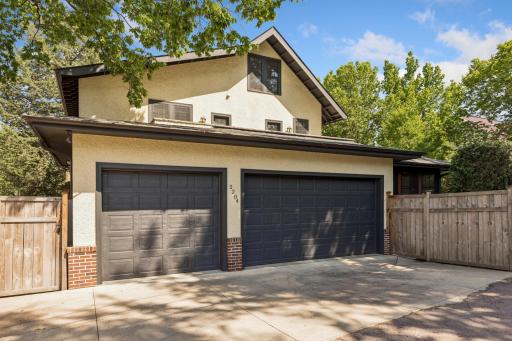 Attached 3 car garage
