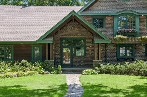 8307 Oakmere Road, Bloomington, MN 55438