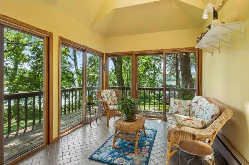 8307 Oakmere Road, Bloomington, MN 55438