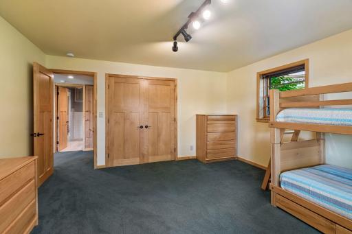 8307 Oakmere Road, Bloomington, MN 55438