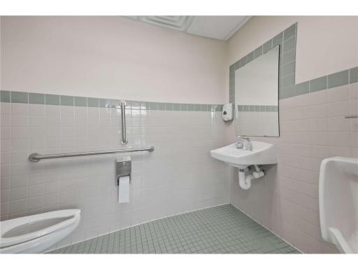 3702 E Lake Street, Minneapolis, MN 55406