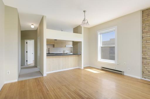 2421 Emerson Avenue S, 107, Minneapolis, MN 55405