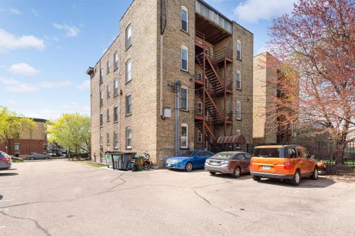 2421 Emerson Avenue S, 107, Minneapolis, MN 55405
