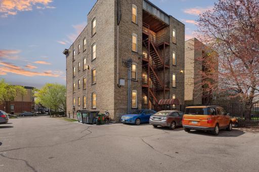 2421 Emerson Avenue S, 107, Minneapolis, MN 55405