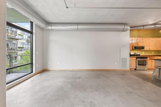 720 4th Street N, 310, Minneapolis, MN 55401