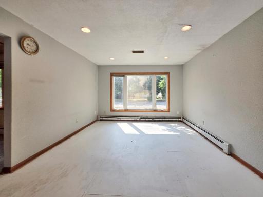 326 11th Street N, Breckenridge, MN 56520