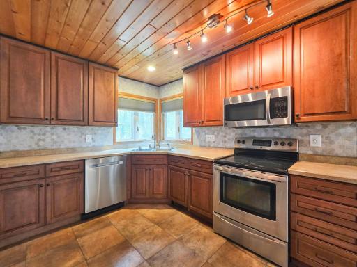 326 11th Street N, Breckenridge, MN 56520