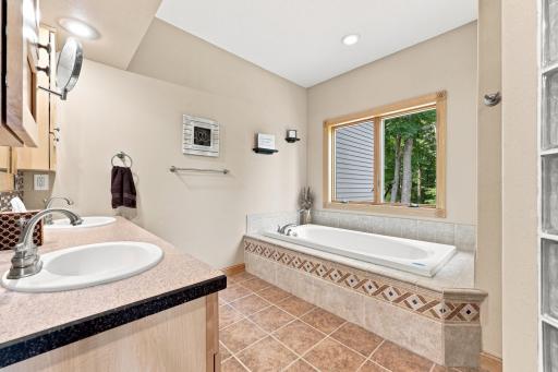 17535 Schurman Lane, Lake Park, MN 56554