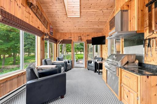 17535 Schurman Lane, Lake Park, MN 56554
