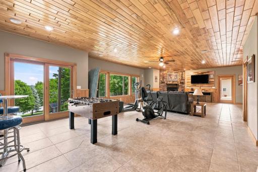 17535 Schurman Lane, Lake Park, MN 56554