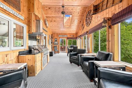 17535 Schurman Lane, Lake Park, MN 56554