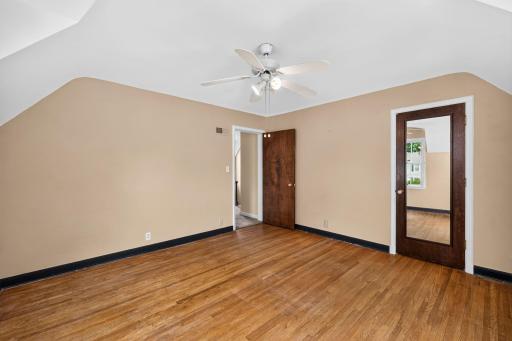 1546 8th Street S, Fargo, ND 58103