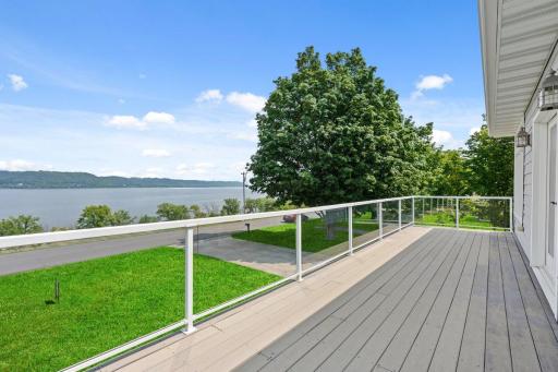 Upper Level Deck