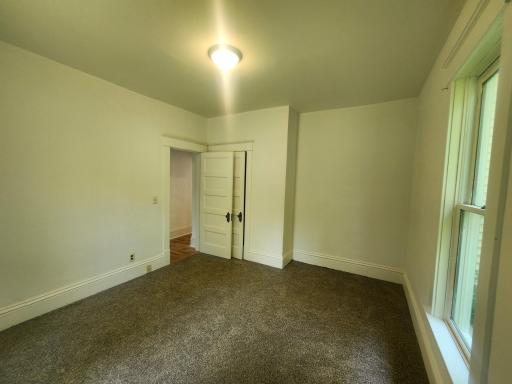 120 Park Avenue W, Renville, MN 56284