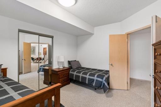 8950 Hilloway Road, Eden Prairie, MN 55347