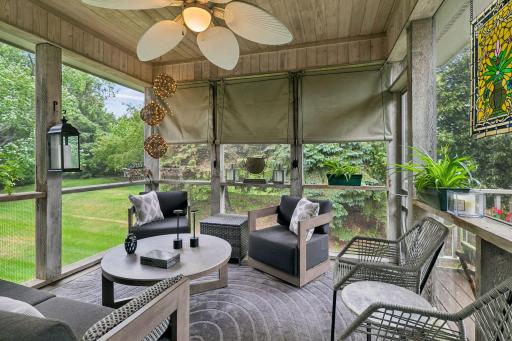 8950 Hilloway Road, Eden Prairie, MN 55347