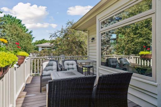 8950 Hilloway Road, Eden Prairie, MN 55347