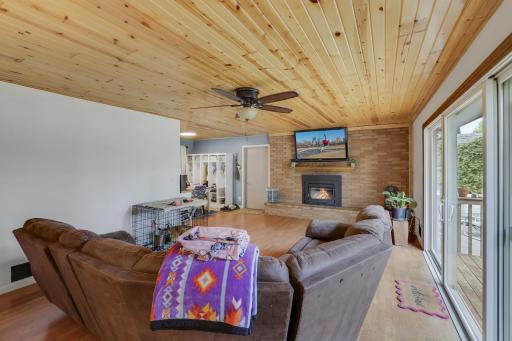 8710Photography-Web-Friendly-2735-18th-Ave-E-North-St-Paul-MN-55109-55109-12.jpg
