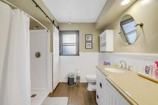 8710Photography-Web-Friendly-2735-18th-Ave-E-North-St-Paul-MN-55109-55109-23.jpg