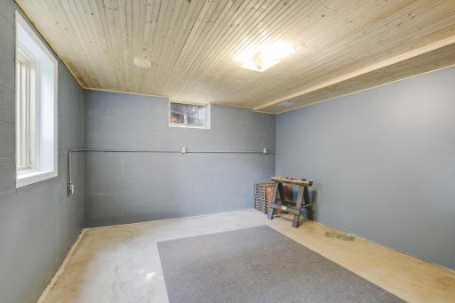 8710Photography-Web-Friendly-2735-18th-Ave-E-North-St-Paul-MN-55109-55109-39.jpg