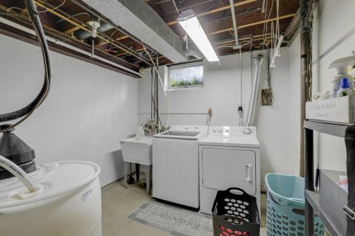 8710Photography-Web-Friendly-2735-18th-Ave-E-North-St-Paul-MN-55109-55109-41.jpg