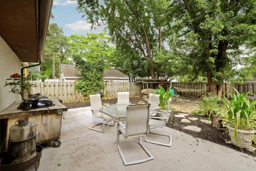 8710Photography-Web-Friendly-2735-18th-Ave-E-North-St-Paul-MN-55109-55109-48.jpg