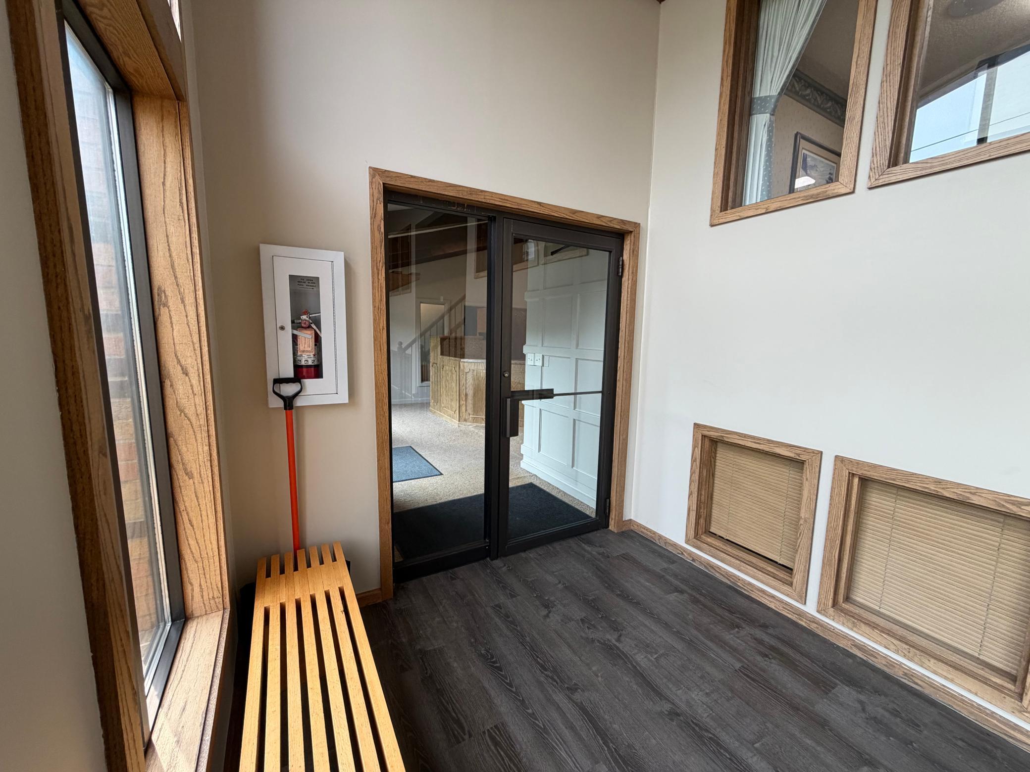 Suite 2