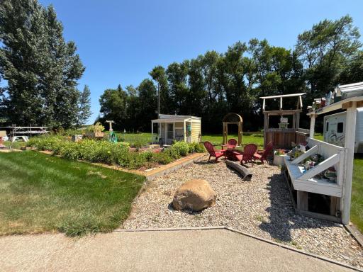 45225 State Highway 28, Morris, MN 56267