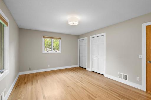 18-web-or-mls-18510-25th-ave-n.jpg