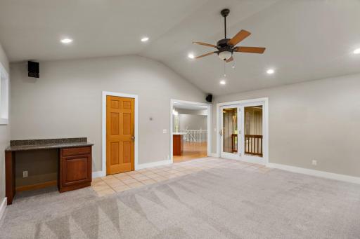14-web-or-mls-18510-25th-ave-n.jpg
