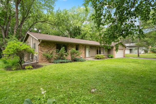 18510 25th Avenue N, Minneapolis, MN 55447