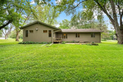 32-web-or-mls-18510-25th-ave-n.jpg