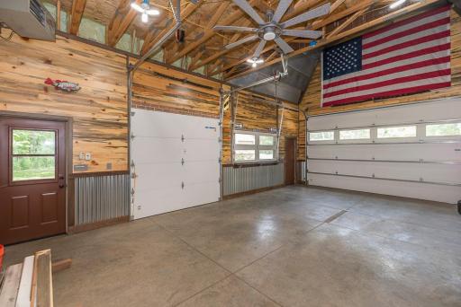Detached garage