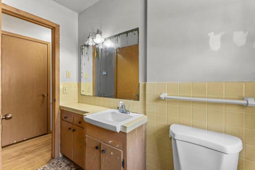 42-web-or-mls-4809 Winnetka Ave N-124.jpg