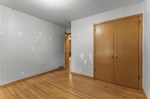 38-web-or-mls-4809 Winnetka Ave N-135.jpg