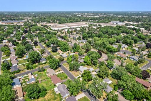 105-web-or-mls-4809 Winnetka Ave N-319.jpg