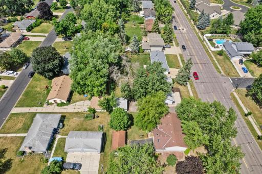 86-web-or-mls-4809 Winnetka Ave N-379.jpg