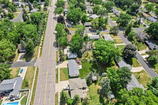 77-web-or-mls-4809 Winnetka Ave N-328.jpg