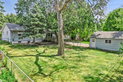 65-web-or-mls-4809 Winnetka Ave N-250.jpg