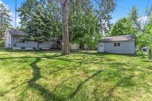 59-web-or-mls-4809 Winnetka Ave N-14.jpg