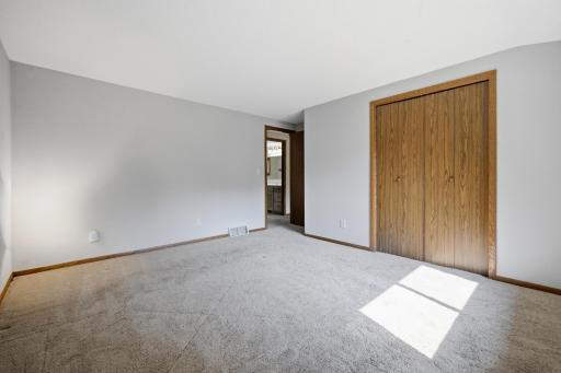 123 8th Avenue SE, Saint Joseph, MN 56374