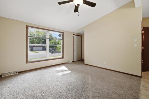 123 8th Avenue SE, Saint Joseph, MN 56374