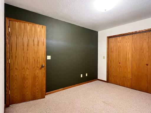 Middle Bedroom