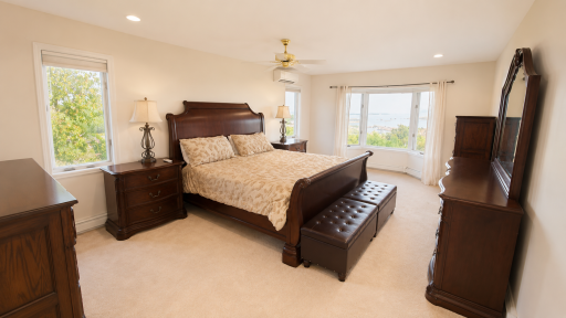 Master bedroom.png