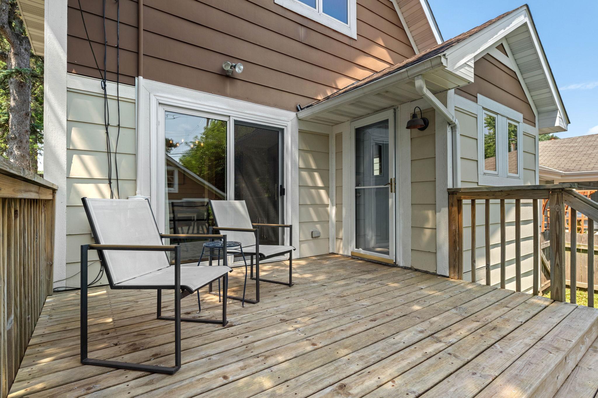 Enjoy the outdoors on your deck!