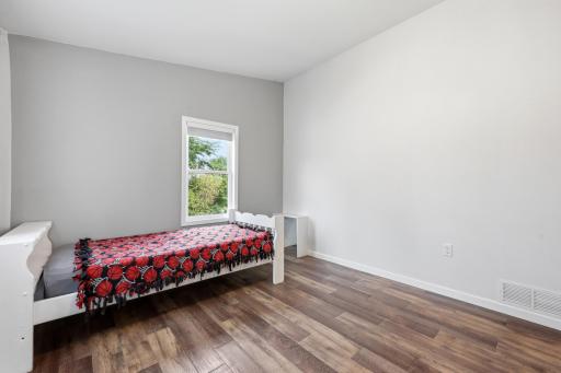 3rd Bedroom - upstairs