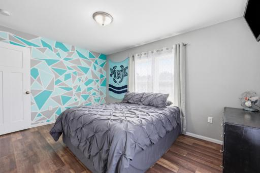 5th Bedroom - upstairs